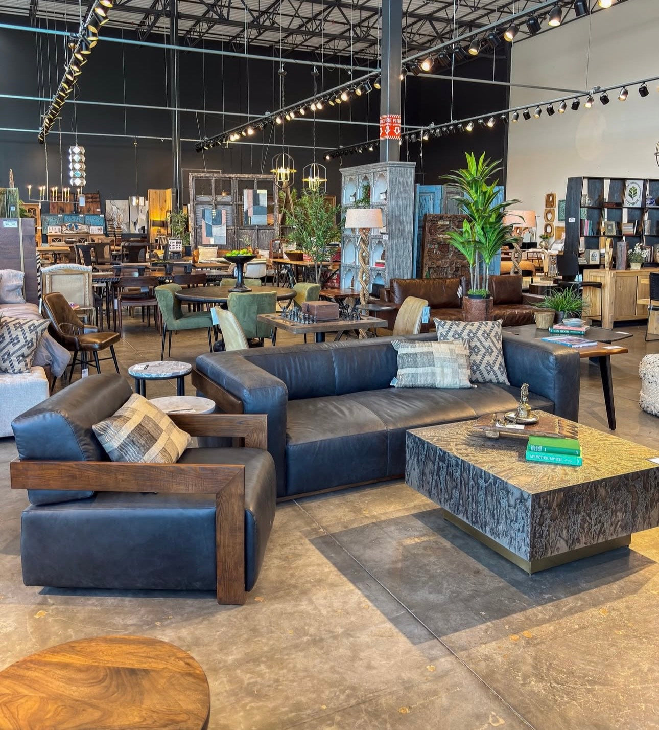 Find Quality Furniture Near Austin